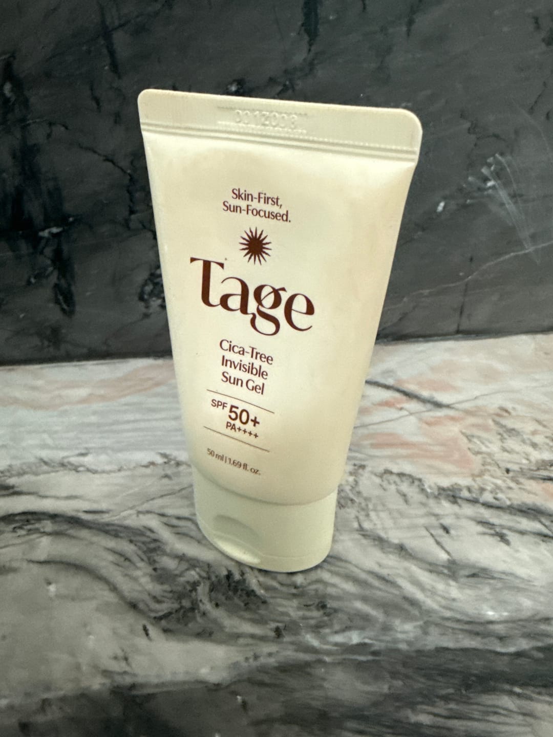 Customer photo review of TAGE - Cica-Tree Invisible Sun Gel SPF50+ PA++++ 50 ML | Protector Solar