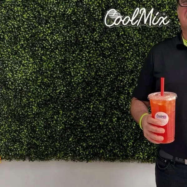 Customer photo review of Custom Neon: CoolMix