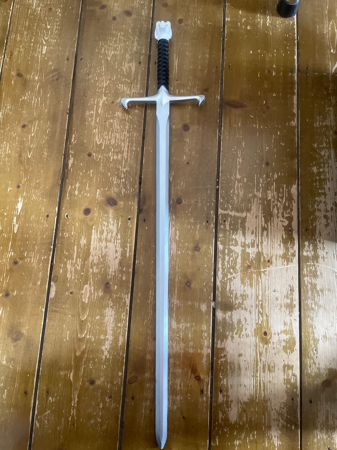 Customer photo review of GAME OF THRONES - Jon Snow Longclaw  Cosplay/LARP Safe Foam