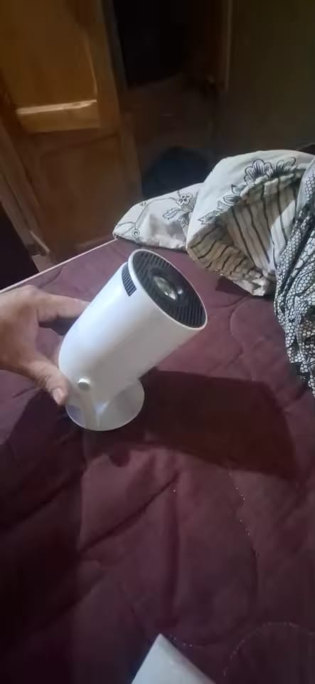 Customer photo review of Projecteur cinéma maison Ultra HD