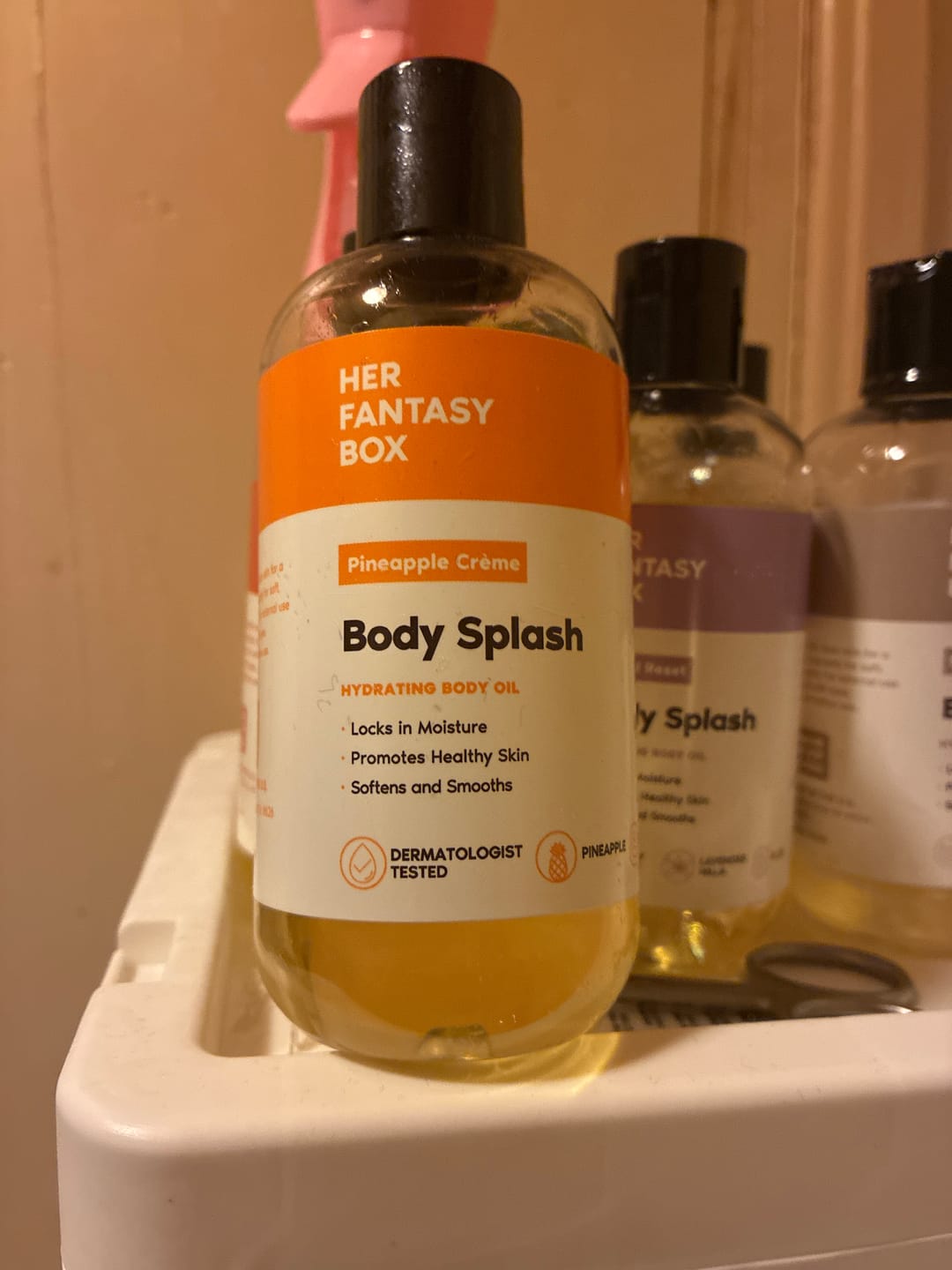 Customer photo review of Body Splash - Skin Smoothing Body Oil  (Pineapple Creme)