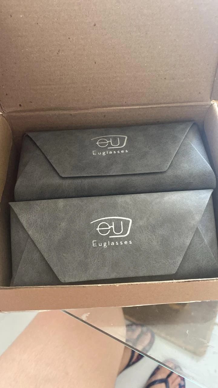 Customer photo review of Óculos de Grau Chelsea