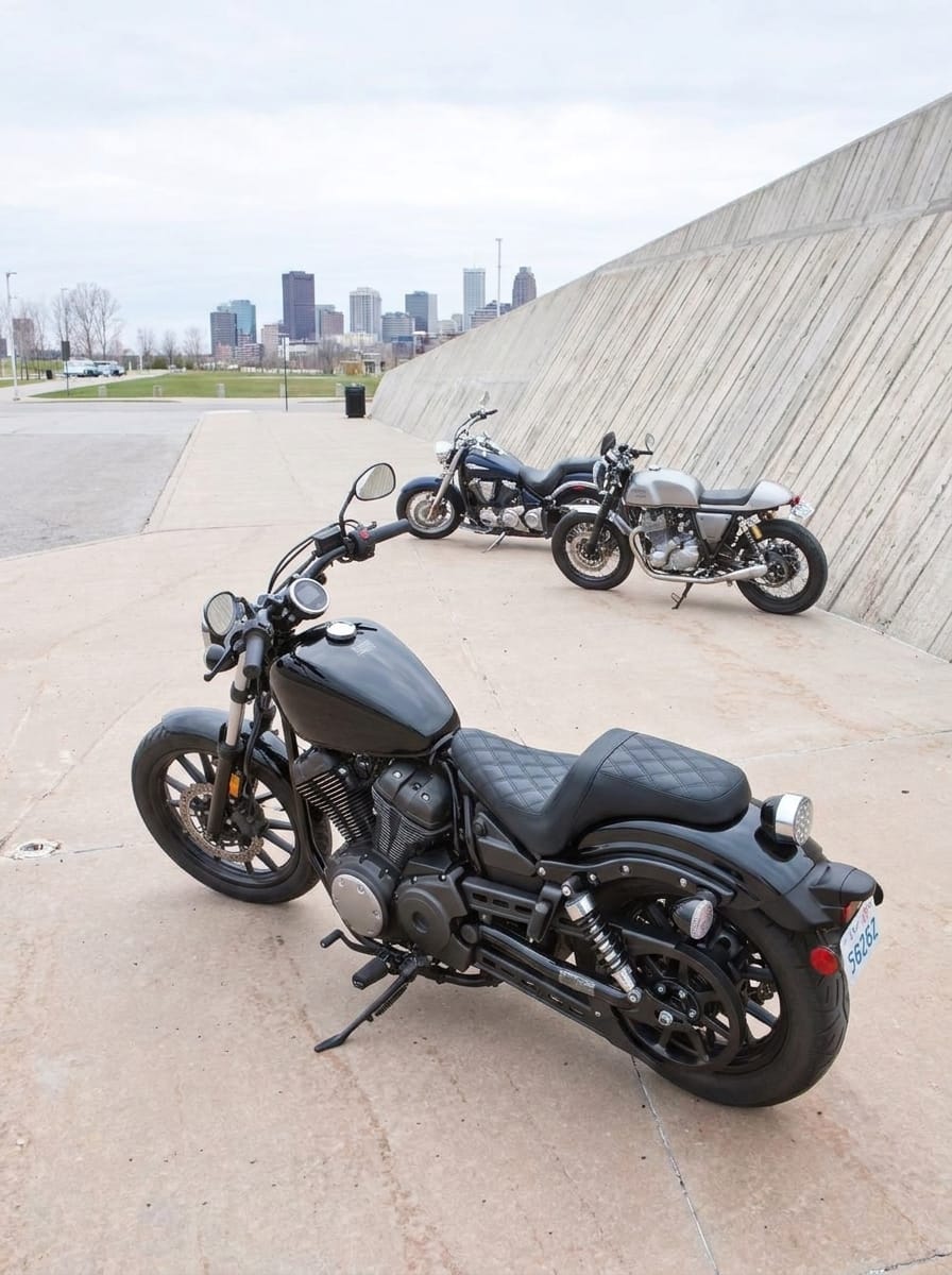 Customer photo review of Iron Born Diamond Stitch Yamaha Bolt 2-Up Seat Black