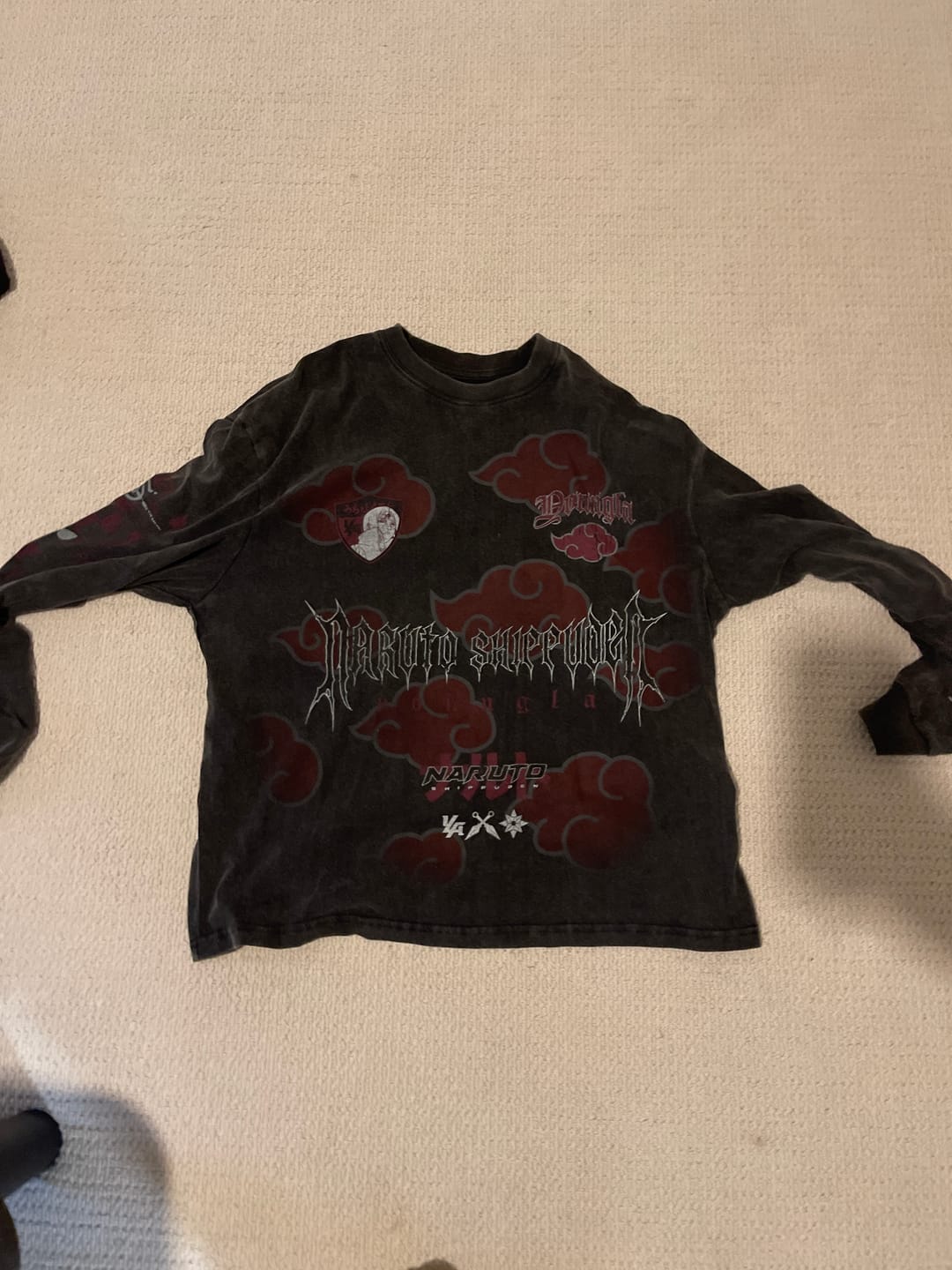 Customer photo review of 8073 - Naruto Longsleeves