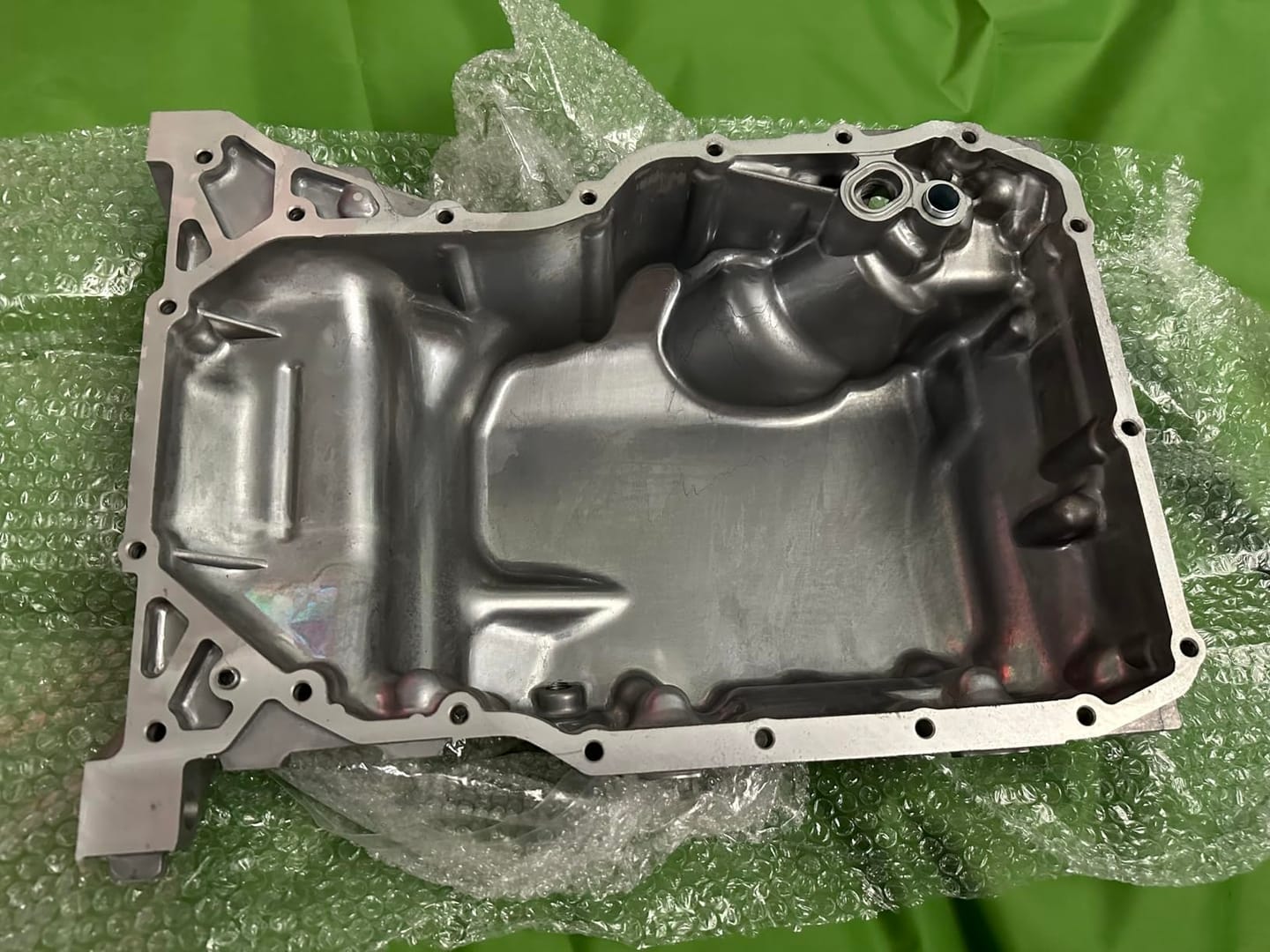 Customer photo review of Engine Oil Pan 11200-5LAA00 Fit for 2015-2018 Honda CR-V Acura ILX 2.4L L4
