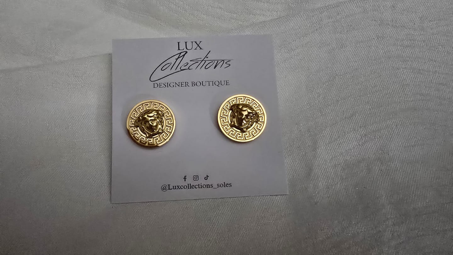 Customer photo review of Medusa Earring