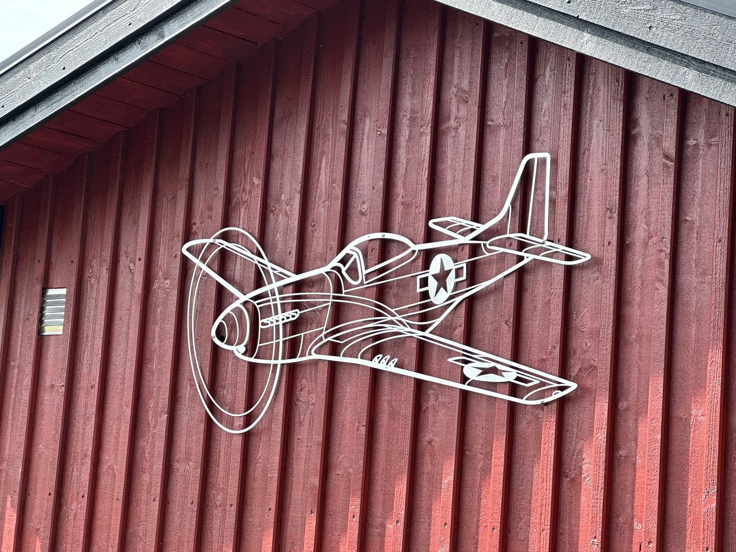 Customer photo review of P-51 Mustang Angle Silhouette Metal Wall Art