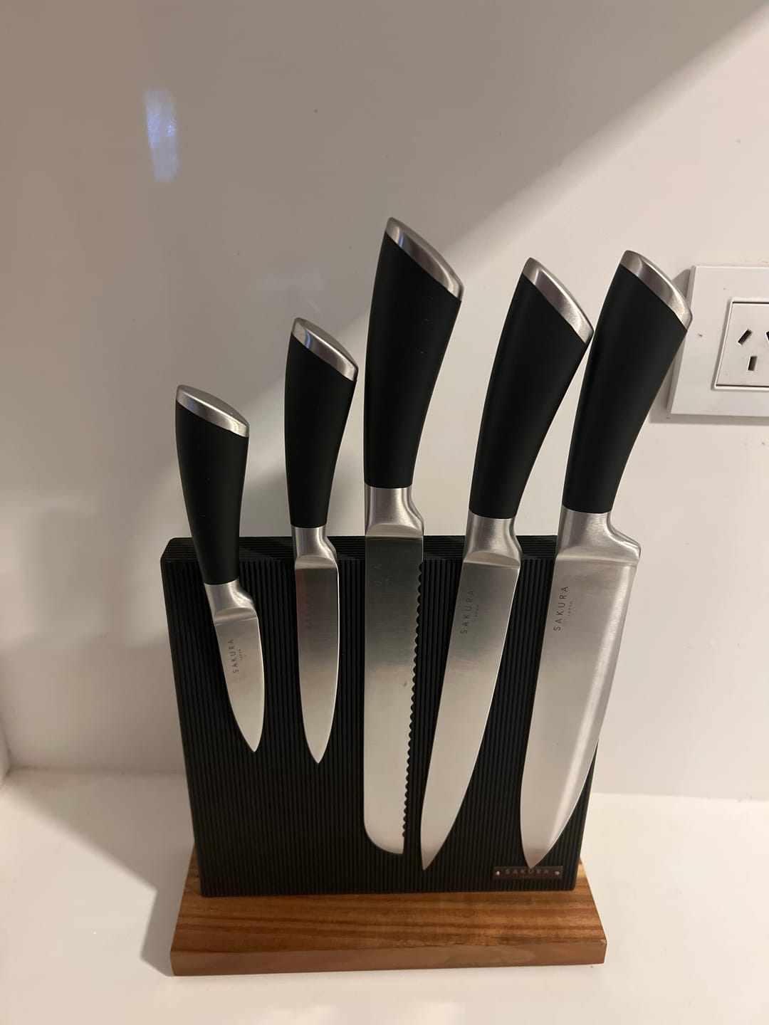 Customer photo review of Taco De Cuchillos Magnético Sakura Edge Collection - 6 Piezas