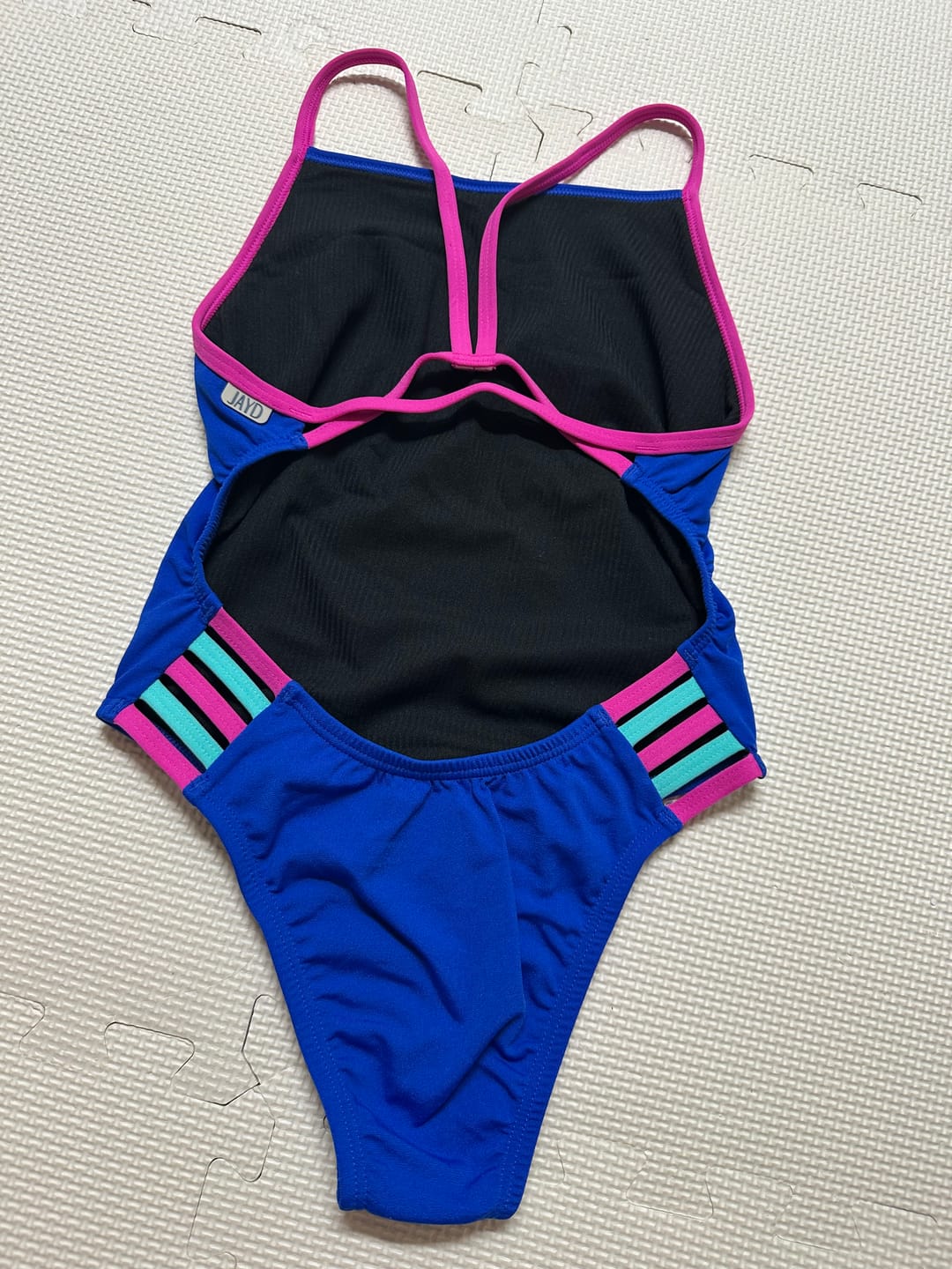 Customer photo review of LENNOX ONE PIECE - Cobalt|Orchid