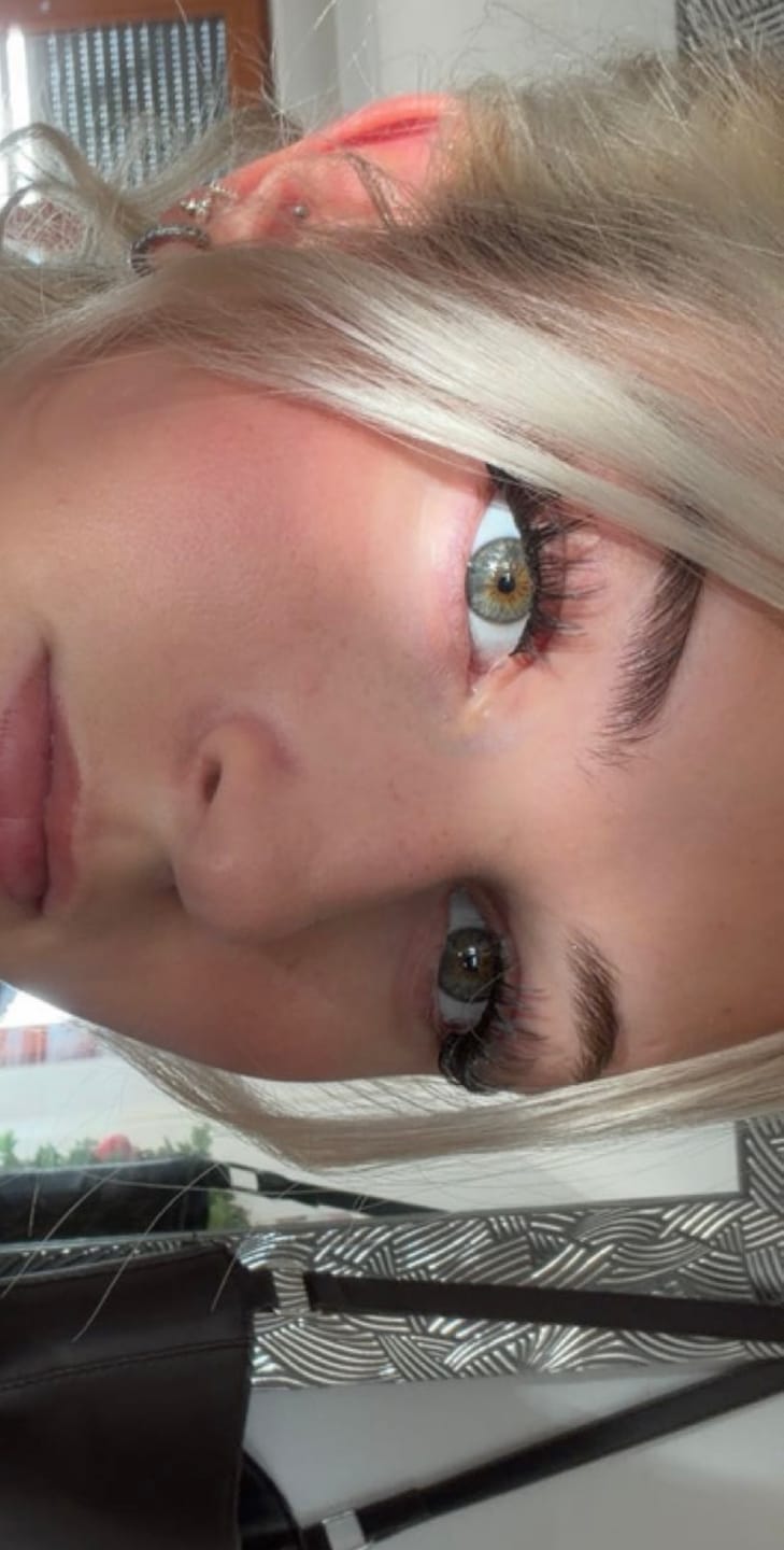 Customer photo review of THE BADDIE