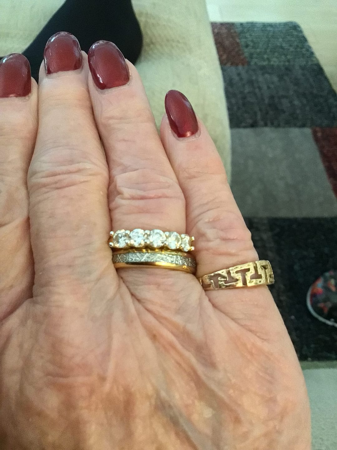 Customer photo review of The Golden Steel 4mm Wonder Ring