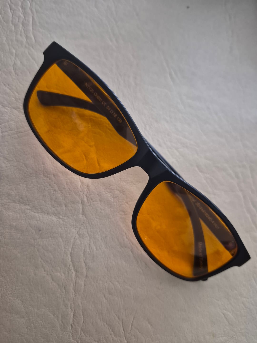 Customer photo review of blue blocker main 4 527nm