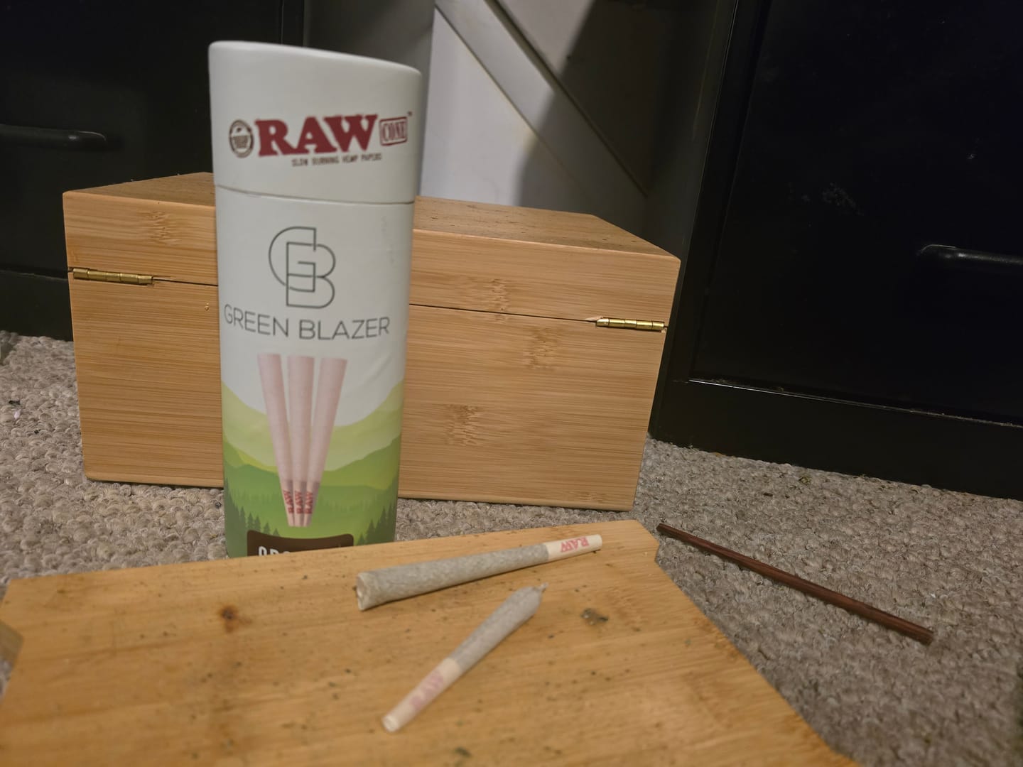 Customer photo review of RAW Organic King Size Cones