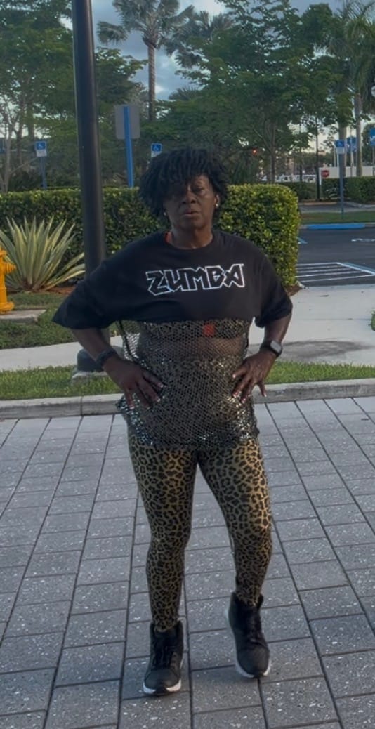 Customer photo review of Rock 'n' Roll Oversized Long Mesh Top