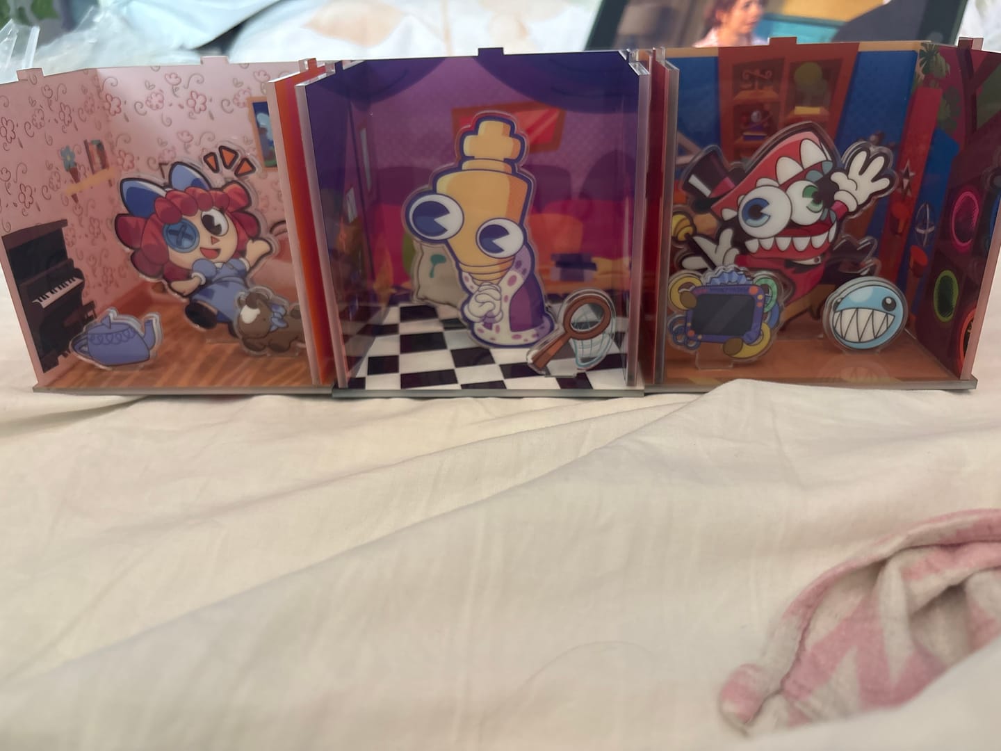 Customer photo review of Digital Circus Acrylicz Blindbox