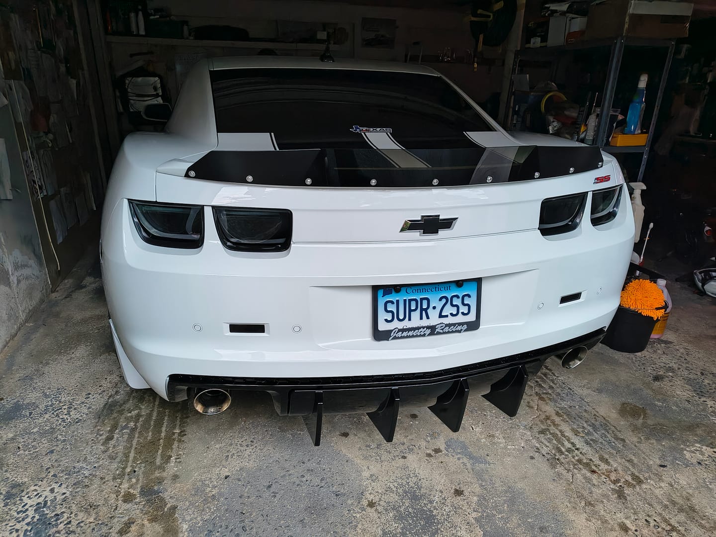Customer photo review of 2010-2013 Chevy Camaro Evo Style Shark Fins Rear Diffuser Quad/Single Tips