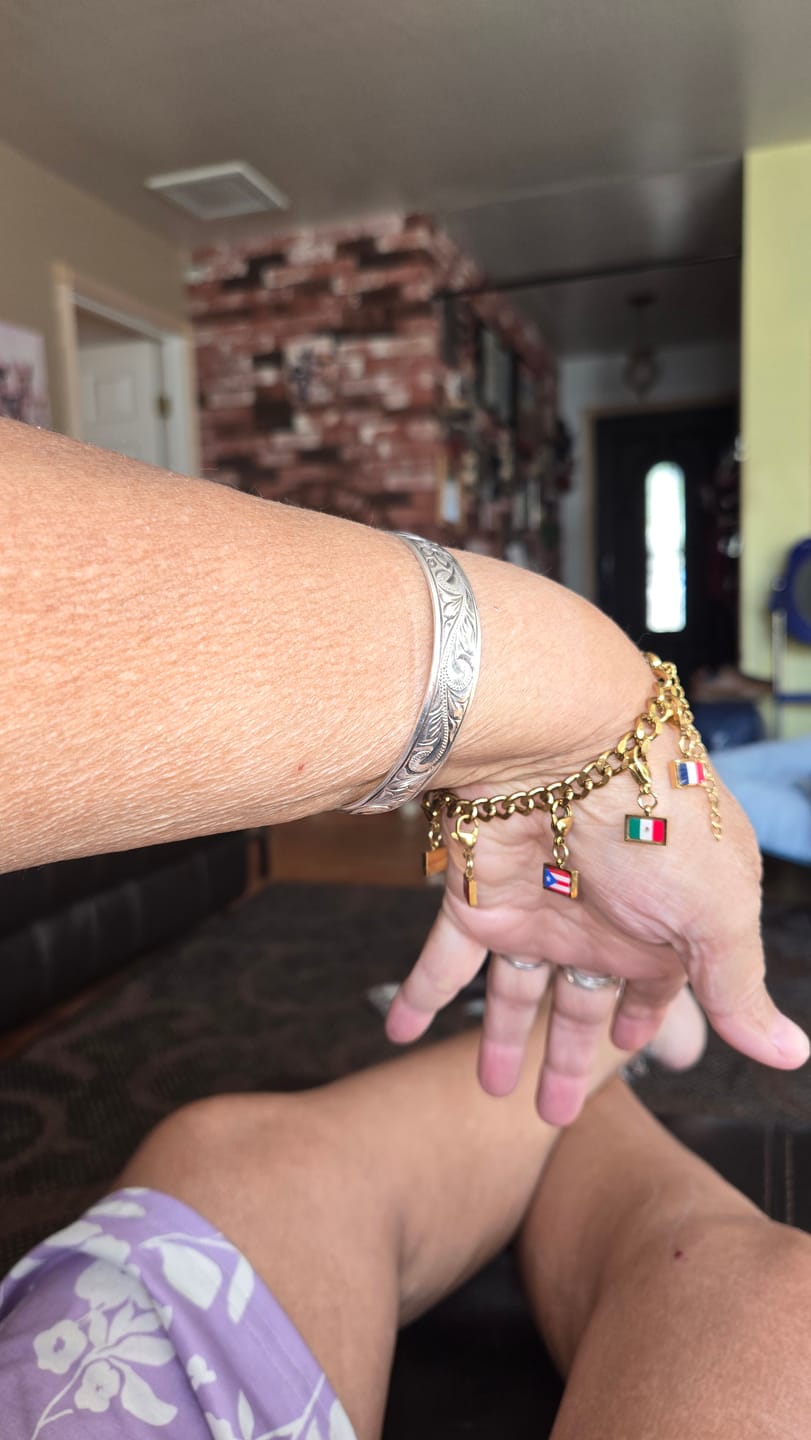 Customer photo review of FabuLove Travel Bracelet