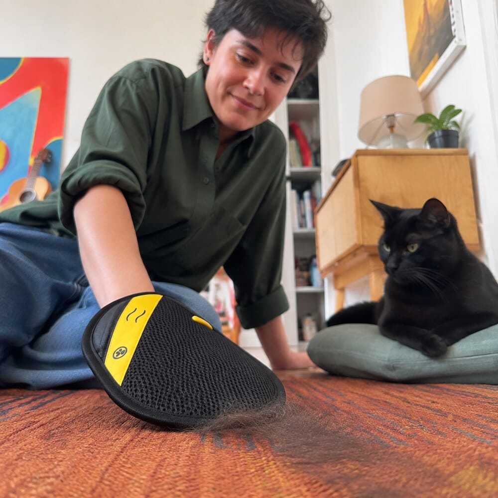 Customer photo review of AMICORA PET | Guanto Levapeli a Doppia Azione