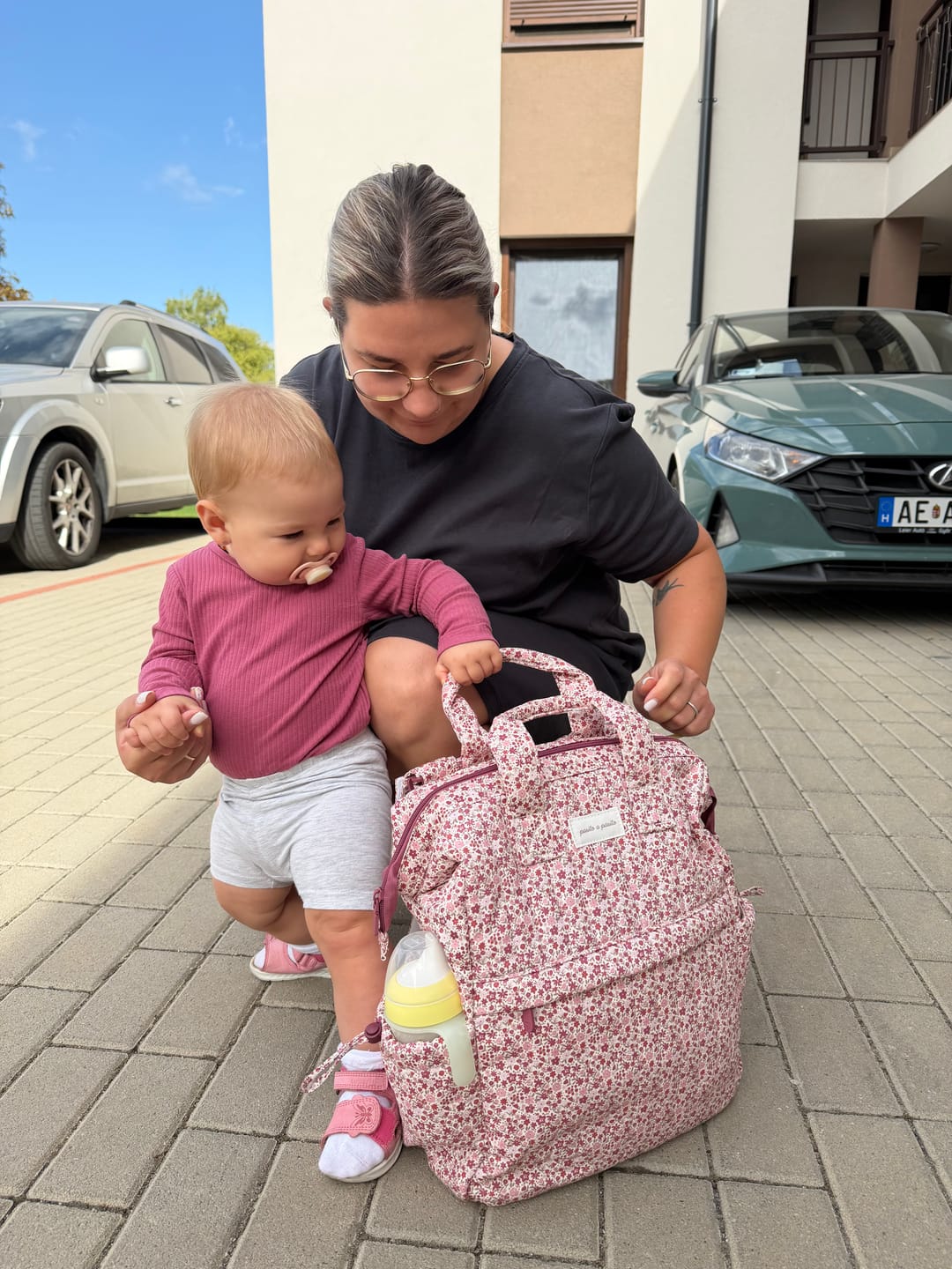 Customer photo review of Pelenkázó hátizsák - Cherry (Virágos)