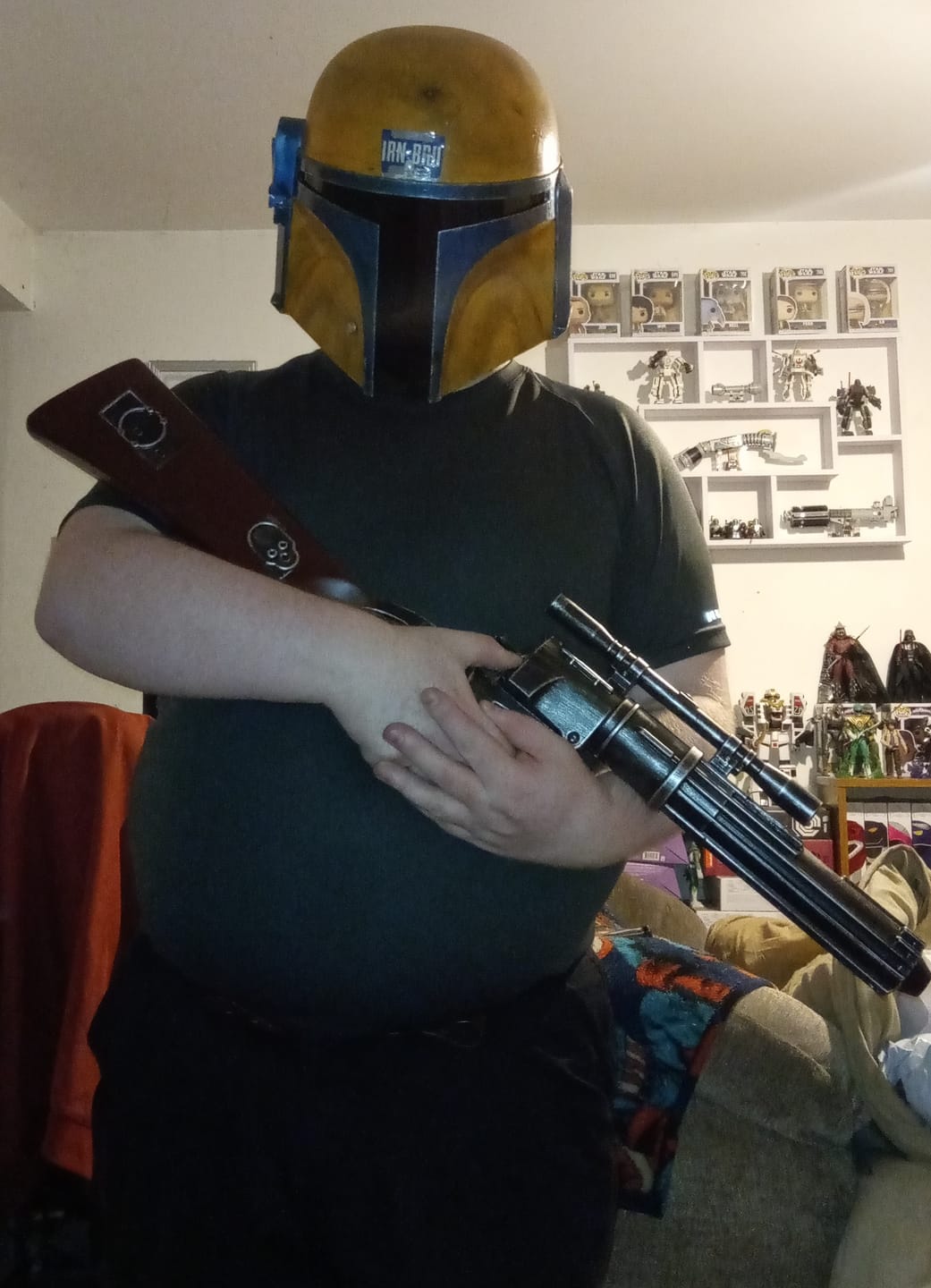 Customer photo review of Star Wars - Boba Fett's Ee-3 Blaster (Cosplay Safe Foam)