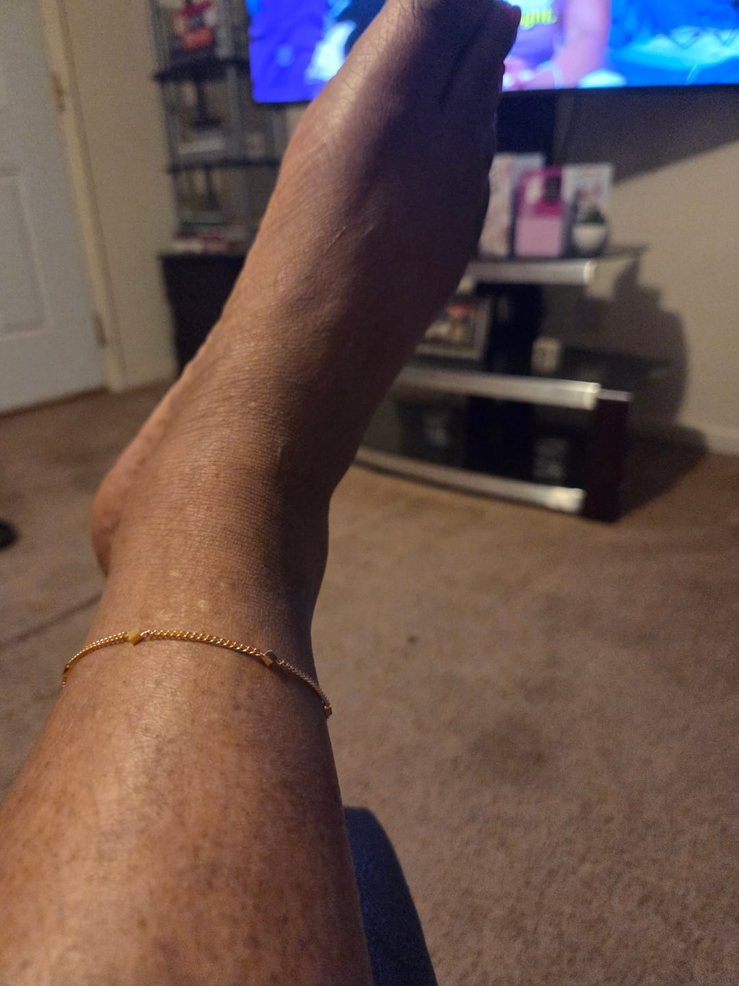 Customer photo review of Crystal Chain Anklet