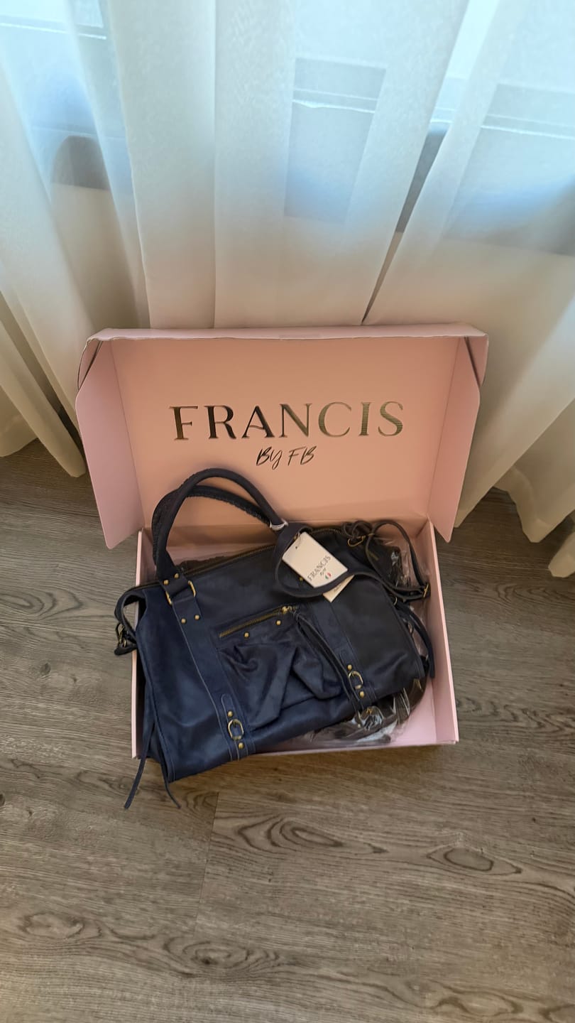 Customer photo review of It girl bag navy