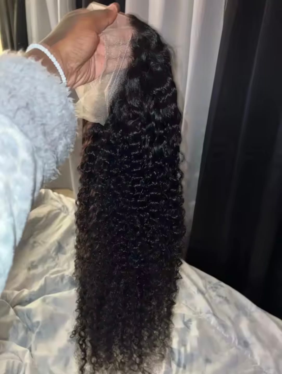 Customer photo review of Perruque Ondulée Profonde — sans colle, 46 à 71 cm