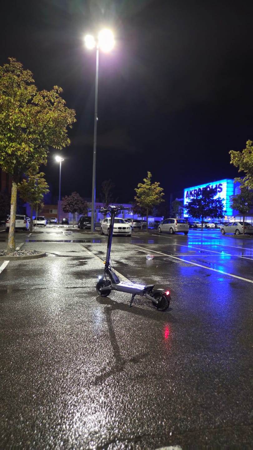 Customer photo review of Ausom L2 Max Dual Motor E-scooter