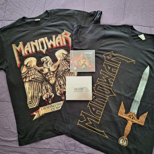 Customer photo review of MANOWAR T-SHIRT SWORD VERTICAL YELLOW LOGO