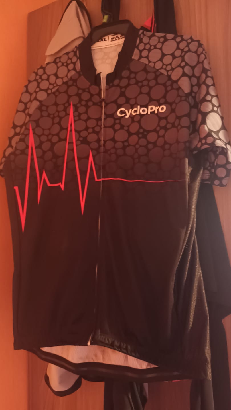 Customer photo review of Maillot de cyclisme Rouge - Pulsation+