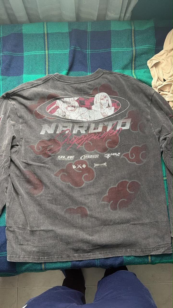 Customer photo review of 8073 - Naruto Longsleeves