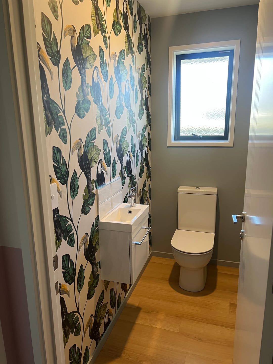 Customer photo review of Toucan Tiki Wallpaper - Neutral - Last 15 Rolls