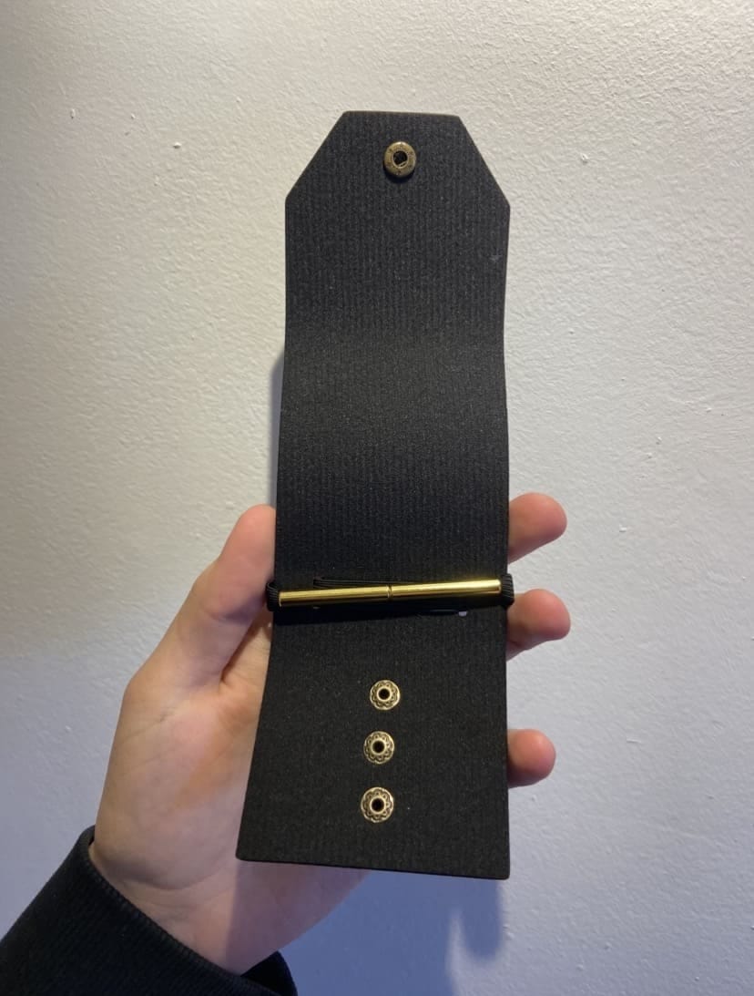 Customer photo review of PLATAWORTH™ Billetera Old Money
