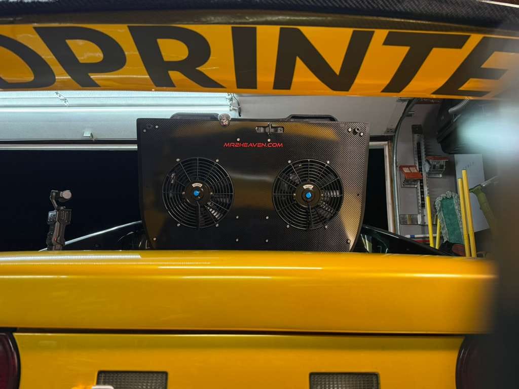 Customer photo review of Engine Lid Dual Fan Shroud (Forged Carbon Fiber/Mirror Finish/Carbon Fiber/Raw Aluminum) - Reduces Air Intake Temperatures - SPAL fan available