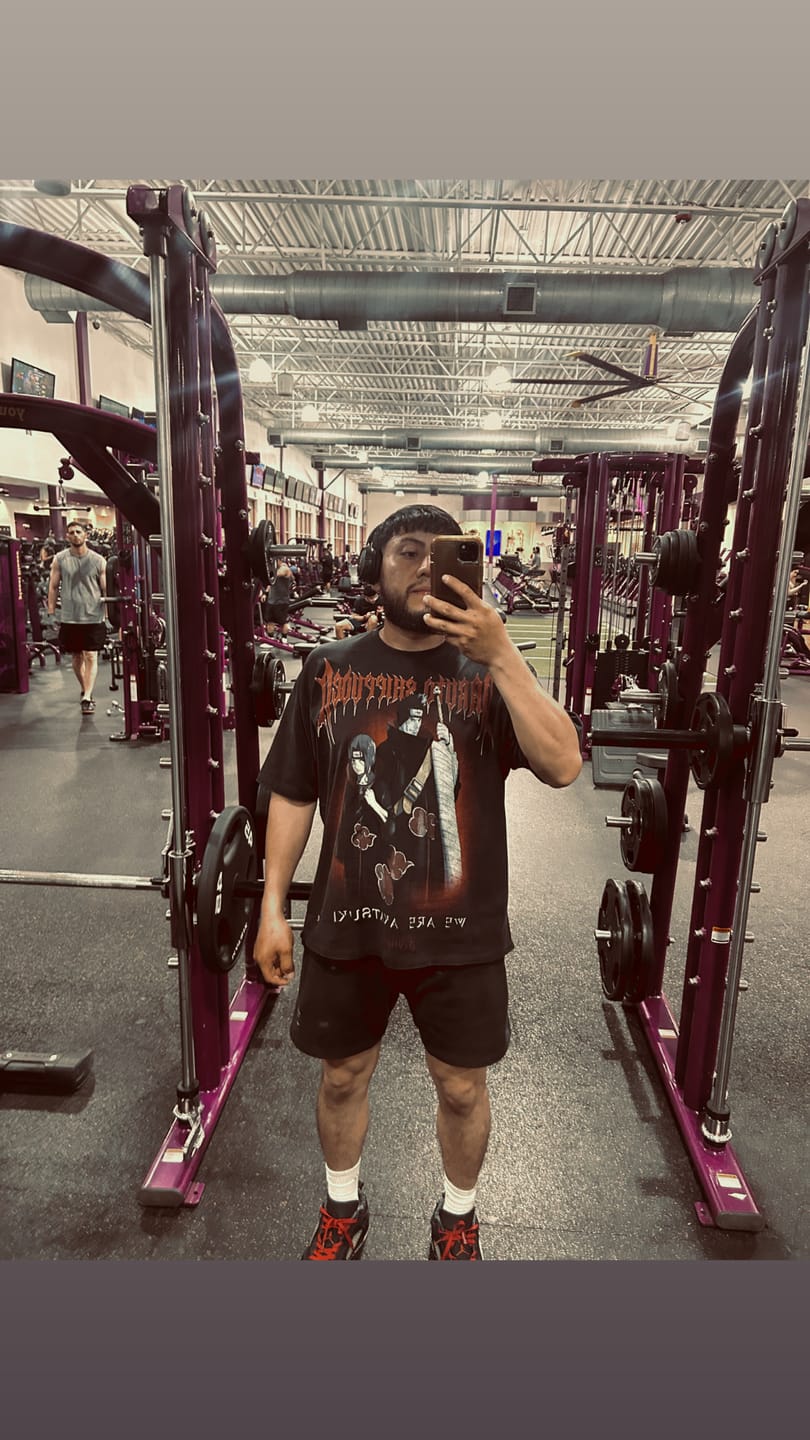 Customer photo review of 4319 - Naruto Artwork Tees
