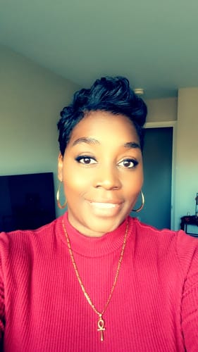 Customer photo review of Batana Basics: Grow, moisturize, condition, Hydrate and seal| Sunsplash + Bare Batana | 2 sizes