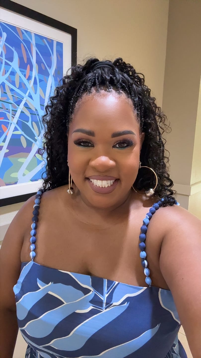Customer photo review of Water Wave Bulk Hair Extensions for Boho Knotless Braiding