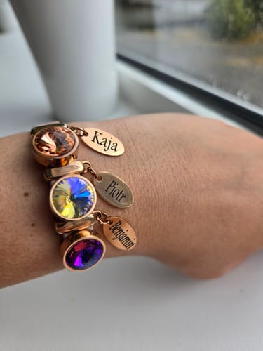 Customer photo review of Single rivoli name charm