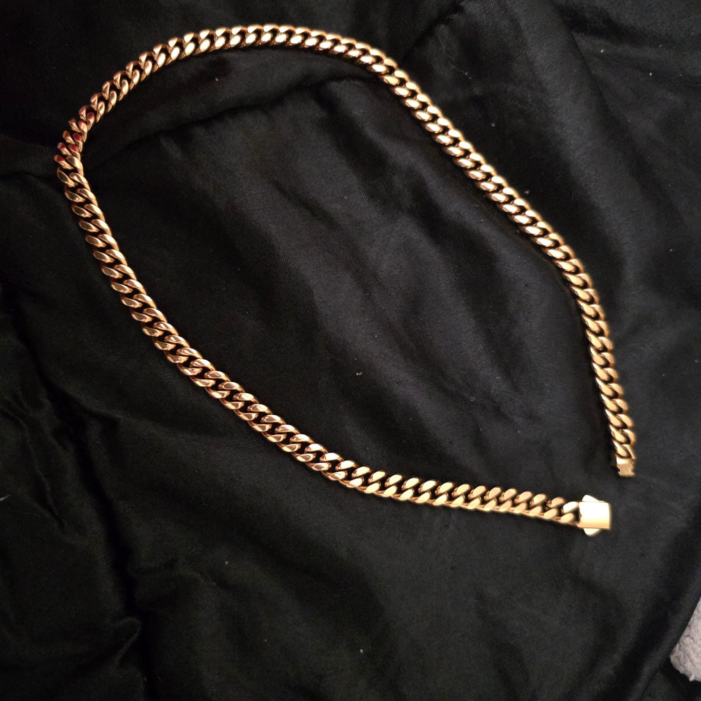 Customer photo review of Mens Miami Cuban Link Chain - 8mm