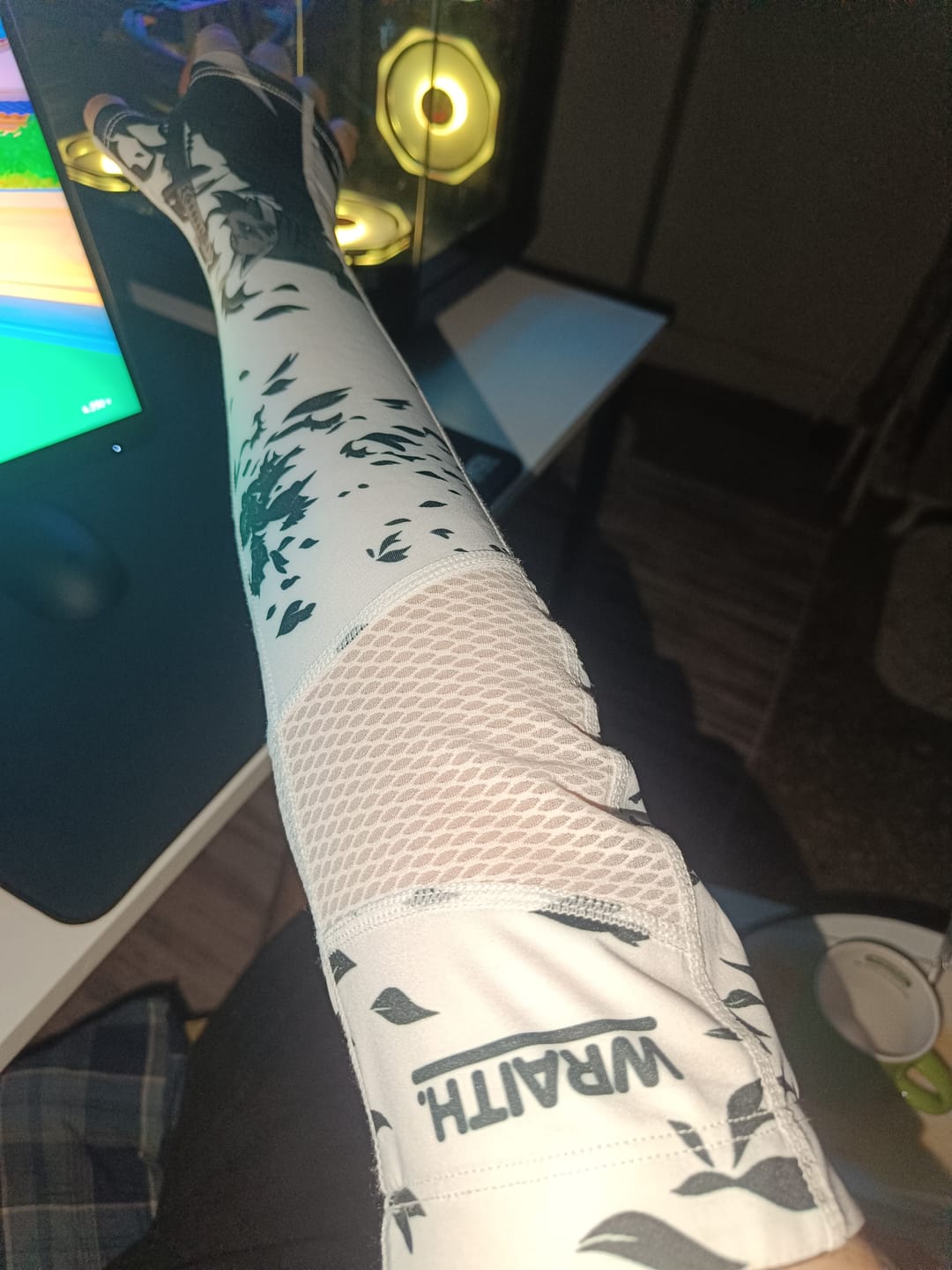 Customer photo review of Wraith Esports Arm Sleeve