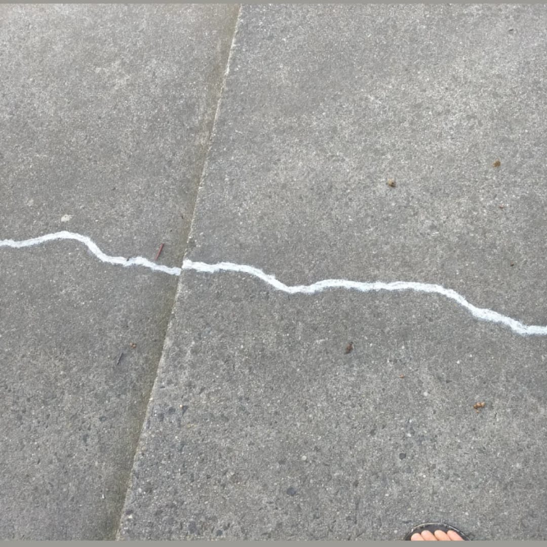Customer photo review of Concretix™ Sella y repara grietas de concreto en minutos