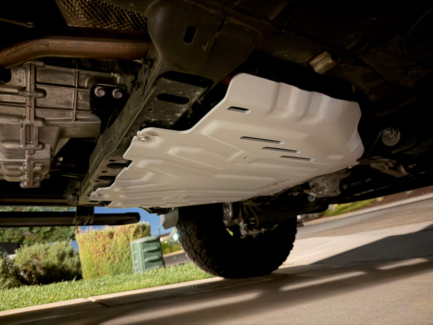 Customer photo review of RIVAL Aluminum Transmission Catalytic Converter Skid Plate 2024-2026 Toyota Tacoma i-Force 2025-2026 Toyota 4Runner i-Force 2024-2026 Lexus GX550 2021-2026 Toyota Tundra i-Force CrewMax