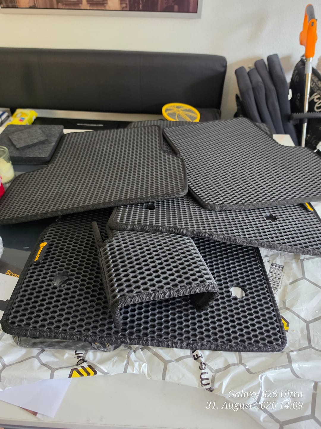 Customer photo review of Kofferraumwanne nach Maß