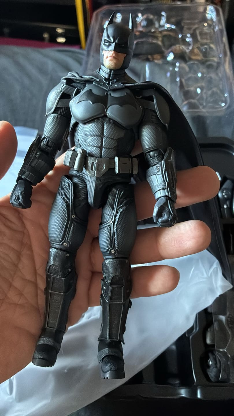 Customer photo review of Batman: Arkham Origins - Batman Action Figure