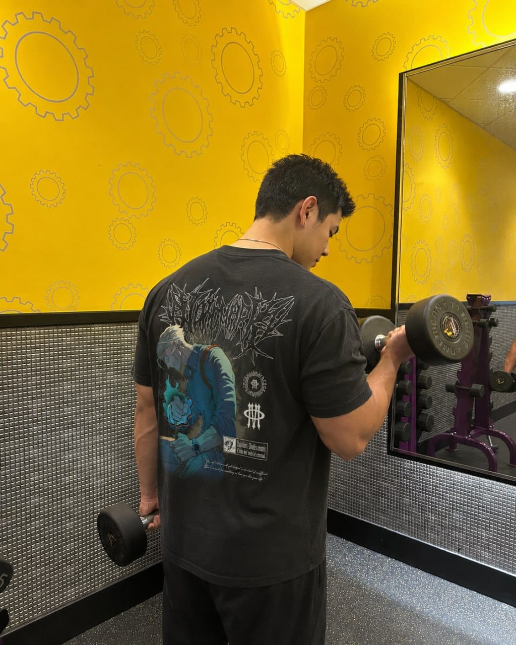 Customer photo review of 'JJK: Nanami' Oversized T-shirt