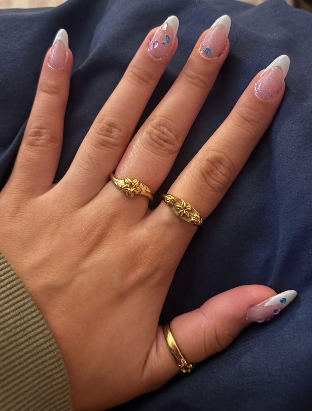 Customer photo review of Surfboard Plumeria Monstera Ring