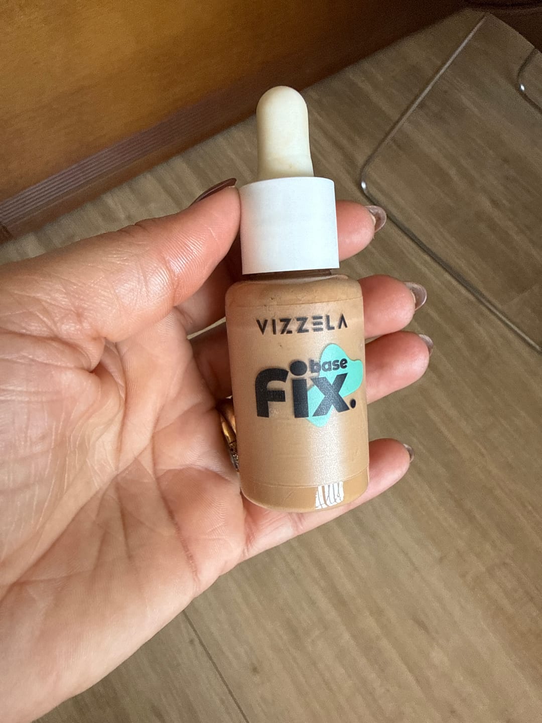 Customer photo review of Base Líquida FIX - Vizzela