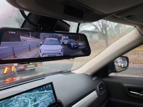 Customer photo review of Dashcam 1080p con camara de marcha atras 1080p