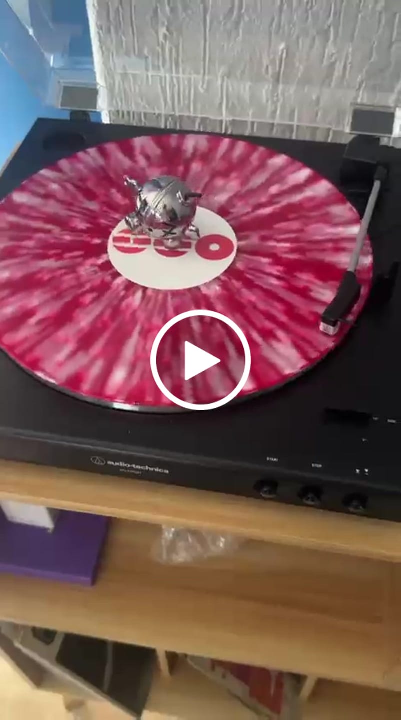 Customer video review of [2ND PRE-ORDER] BTS - ARIRANG VINYL OFFICIAL MD VINYL SPINNER