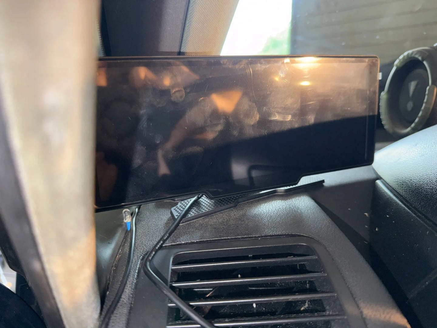 Customer photo review of Dashcam 1080p con camara de marcha atras 1080p